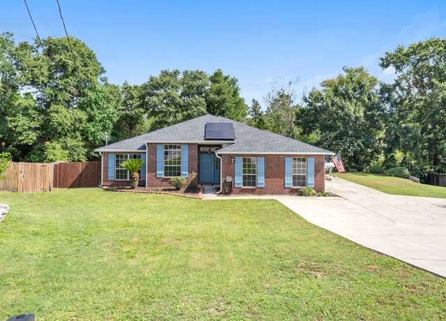 Property at 318 Peggy Dr, Crestview, FL 32536, 4 beds, 2 baths