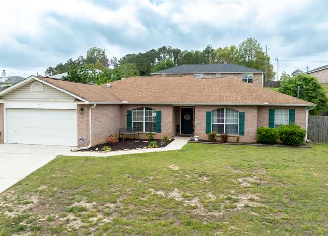 Property at 419 Bobby Dr, Crestview, FL 32536, 4 beds, 2 baths