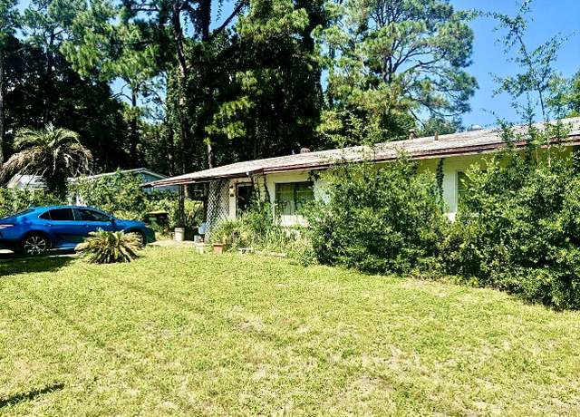 Property at 11 NW Wright Pkwy, Fort Walton Beach, FL 32548, 3 beds, 1 bath