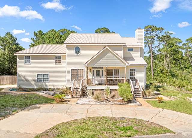 Property at 409 Emerald Ct, Mary Esther, FL 32569, 3 beds, 2.5 baths