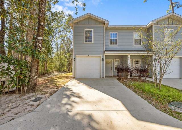 Property at 190 Madison St Unit A, Freeport, FL 32439, 3 beds, 2.5 baths