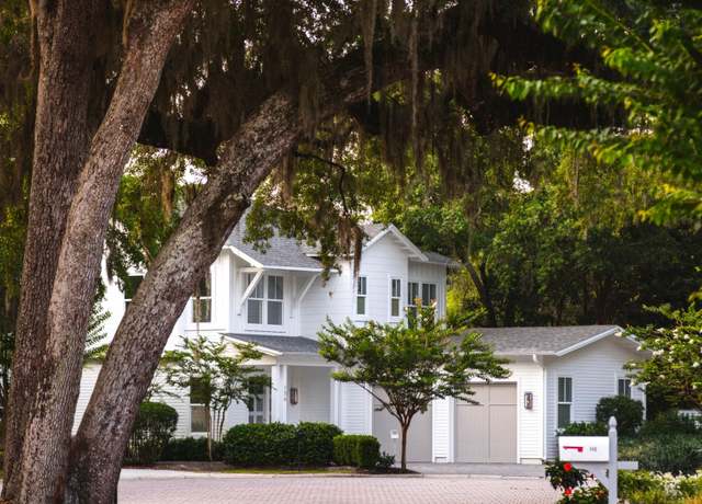 Property at 156 Beacon Point Dr, Santa Rosa Beach, FL 32459, 4 beds, 4.5 baths