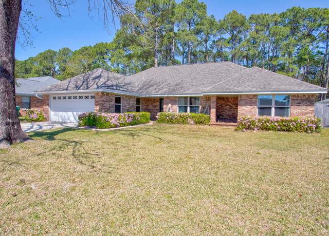 Property at 818 Overbrook Dr, Fort Walton Beach, FL 32547, 3 beds, 2 baths