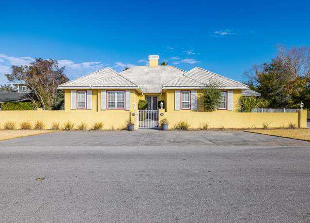 Property at 539 Wahoo Rd, Panama City Beach, FL 32408, 5 beds, 5.5 baths