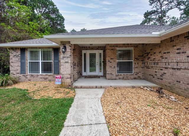 Property at 2004 Everglades Dr, Navarre, FL 32566, 4 beds, 3 baths