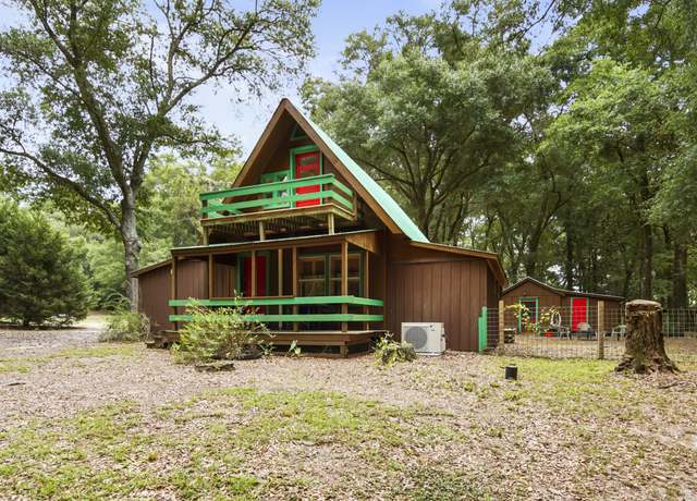 Property at 2765 Shade Tree Ln, Ponce De Leon, FL 32455, 3 beds, 2 baths
