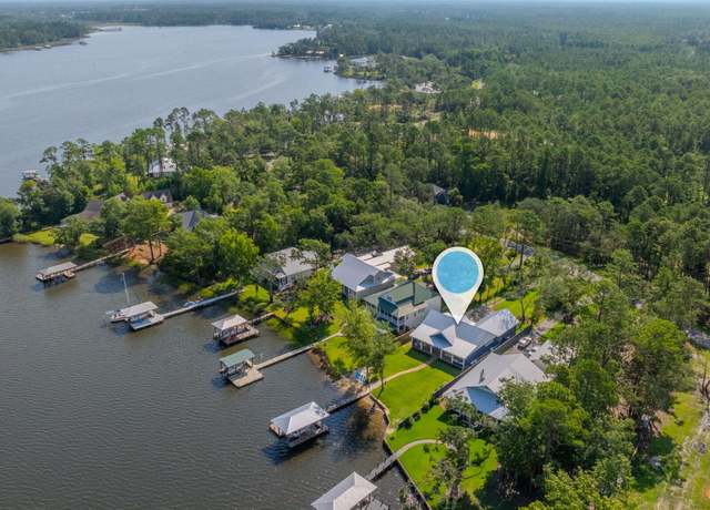Property at 1430 Lagrange Rd, Freeport, FL 32439, 3 beds, 2 baths