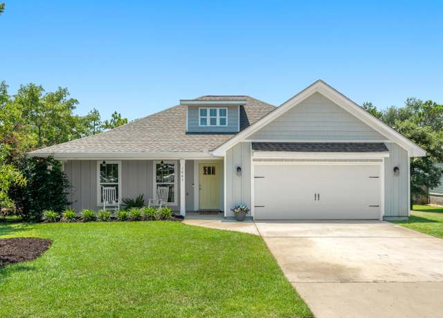 Property at 1665 Ponderosa Dr, Gulf Breeze, FL 32563, 3 beds, 2 baths