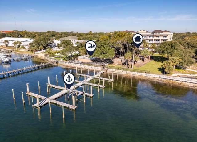 Property at 113 SE Brooks St Unit 105, Fort Walton Beach, FL 32548, 3 beds, 3 baths