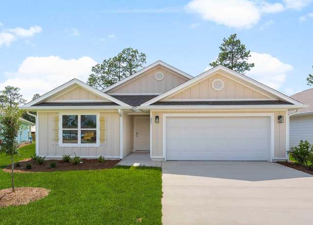 Property at 207 Eunola Ln, Freeport, FL 32439, 4 beds, 2 baths