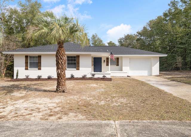 Property at 3953 Kinlock Dr, Chipley, FL 32428, 3 beds, 2 baths