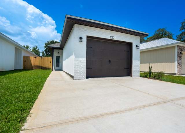 Property at 21 C 5th Ave, Shalimar, FL 32579, 3 beds, 2 baths