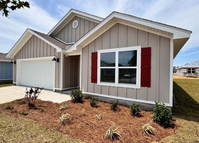 Property at 236 Laurel Hill St, Crestview, FL 32539, 4 beds, 2 baths