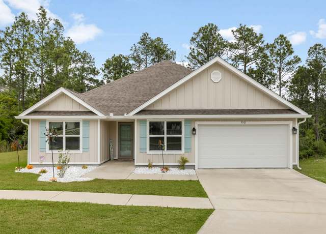 Property at 3501 Malus Ct, Crestview, FL 32539, 5 beds, 3 baths