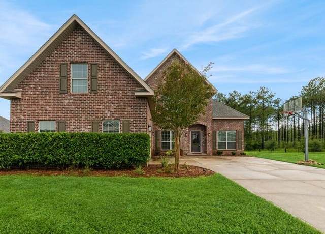 Property at 3362 Citrine Cir, Crestview, FL 32539, 5 beds, 3.5 baths