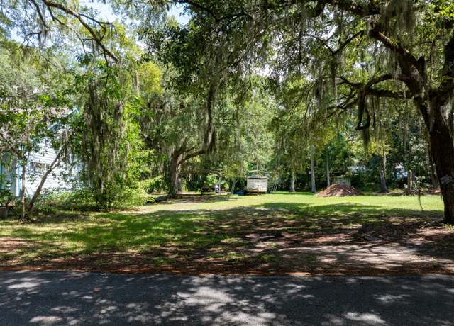 Property at Lot 2 Blk F Pitts Bayshore Dr, Freeport, FL 32439