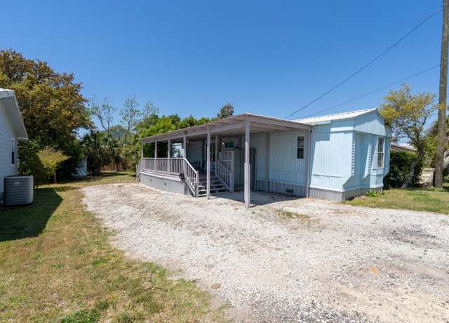 Property at 231 Twin Lakes Dr, Panama City Beach, FL 32413, 3 beds, 2 baths