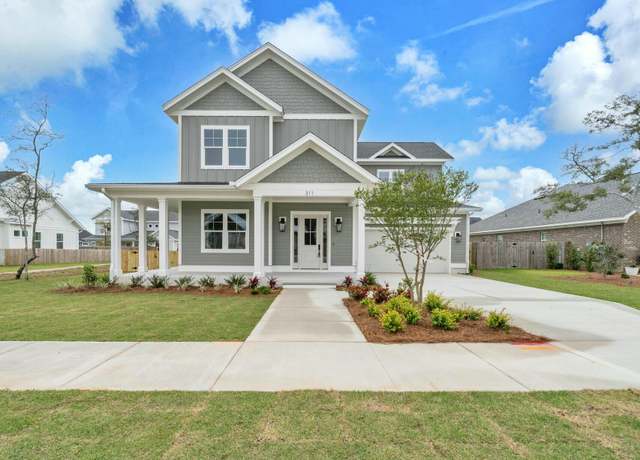 Property at 311 Sweet Basil Ln, Niceville, FL 32578, 4 beds, 2.5 baths