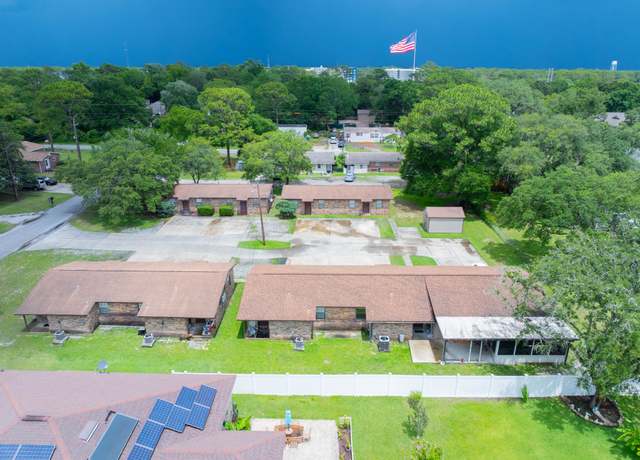 Property at 816 Lark St Unit 5, 6, 7, 8, Fort Walton Beach, FL 32547, 9 beds, 6 baths