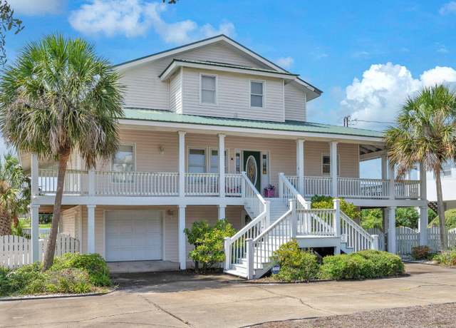 Property at 604 Magnolia Dr, Destin, FL 32541, 4 beds, 3.5 baths