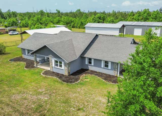 Property at 5423 Bertha Nelson Rd, Panama City, FL 32404, 3 beds, 3 baths