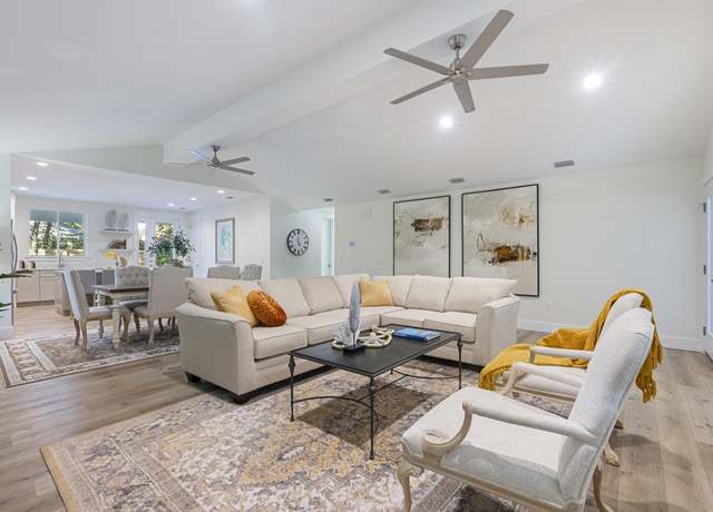 Property at 465 Seacrest Dr, Seacrest, FL 32461, 4 beds, 5.5 baths