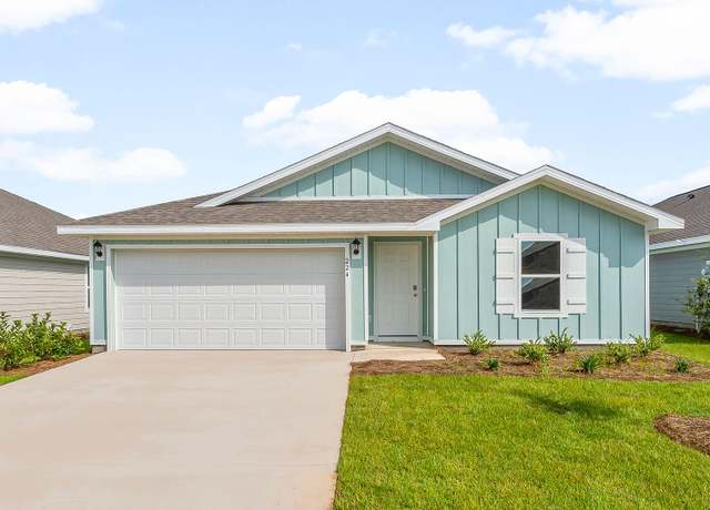 Property at 224 W Gray Owl Dr, Freeport, FL 32439, 4 beds, 2 baths