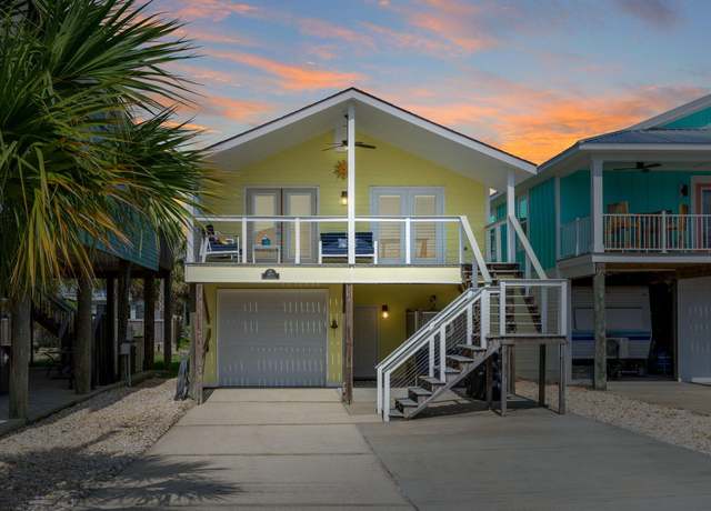 Property at 1423 Bahia Dr, Navarre, FL 32566, 2 beds, 1.5 baths