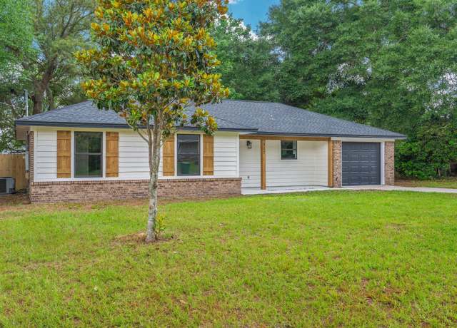 Property at 117 Drewson Dr, Crestview, FL 32536, 3 beds, 2 baths