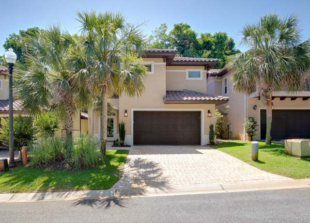 Property at 492 Soundview Ct, Mary Esther, FL 32569, 3 beds, 2.5 baths