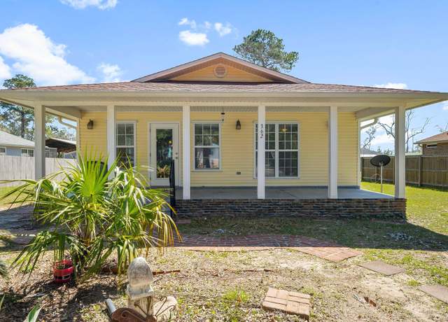 Property at 362 Palmetto Ave, Freeport, FL 32439, 3 beds, 2 baths