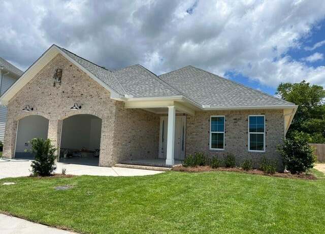 Property at 224 Abner Way Lot 8, Niceville, FL 32578, 4 beds, 3 baths