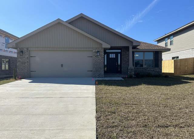 Property at 171 Ridgeway Cir, Crestview, FL 32536, 4 beds, 2 baths