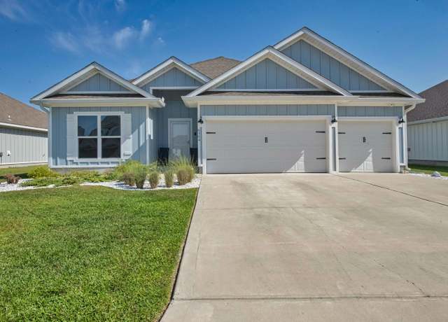 Property at 6304 Forest Bay Ave, Gulf Breeze, FL 32563, 4 beds, 3 baths