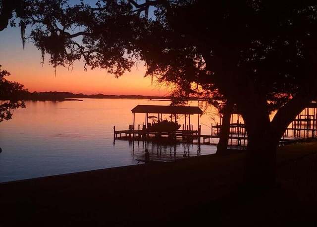 Property at 209 W Miracle Strip Pkwy Apt C201, Mary Esther, FL 32569, 1 bed, 1 bath