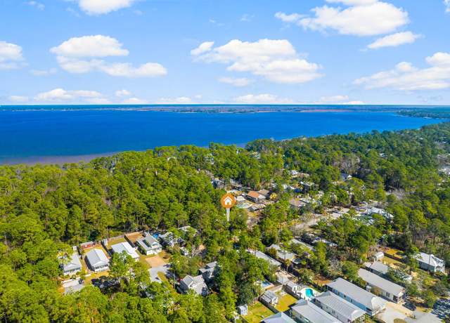 Property at 114 W Georgie St, Santa Rosa Beach, FL 32459, 3 beds, 2 baths