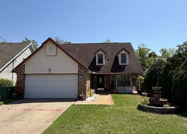 Property at 373 Brookwood Blvd, Mary Esther, FL 32569, 4 beds, 2.5 baths