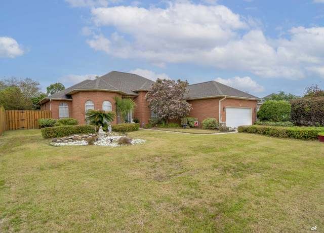 Property at 2020 Tupelo Ct, Panama City, FL 32405, 4 beds, 3 baths