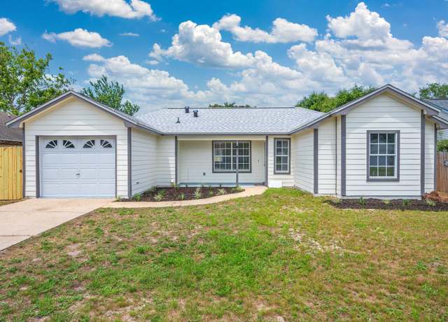 Property at 2129 Hillary Ln, Navarre, FL 32566, 3 beds, 2 baths