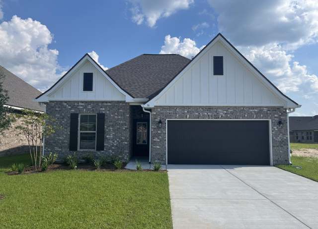Property at 36 Hydrangea Blvd, Freeport, FL 32439, 4 beds, 3 baths