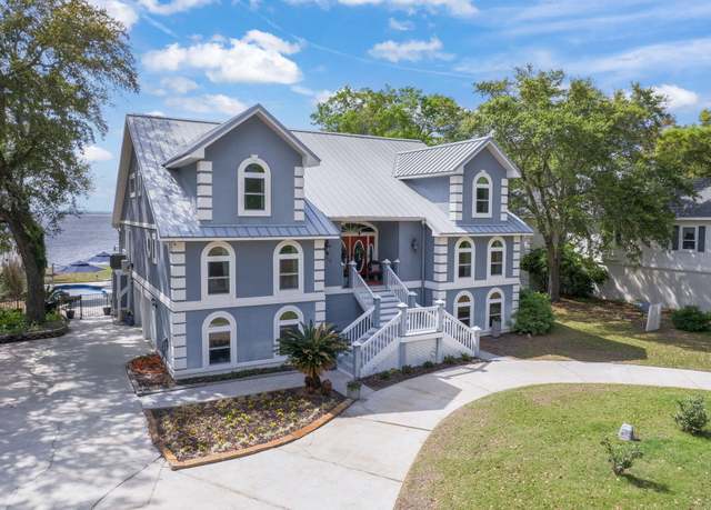 Property at 2013 Eventide Rd, Milton, FL 32583, 6 beds, 4 baths