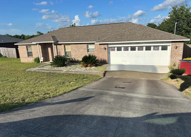 Property at 228 Trish Dr, Crestview, FL 32536, 3 beds, 2 baths