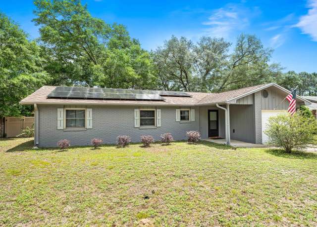 Property at 125 Patti Cv, Niceville, FL 32578, 3 beds, 2 baths