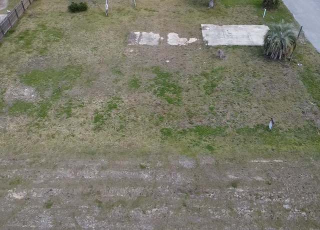 Property at 201 Lousiana Dr, Mexico Beach, FL 32456