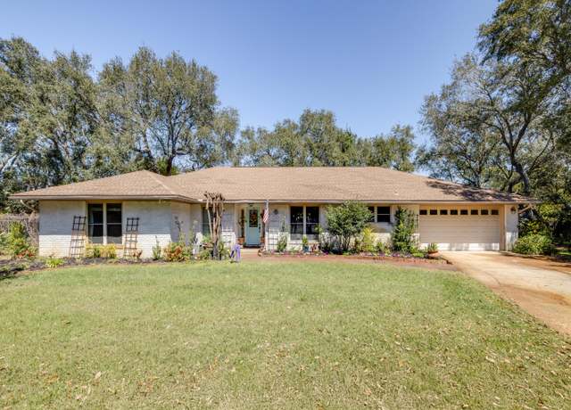 Property at 5 Cahaba Ct, Destin, FL 32541, 4 beds, 2 baths