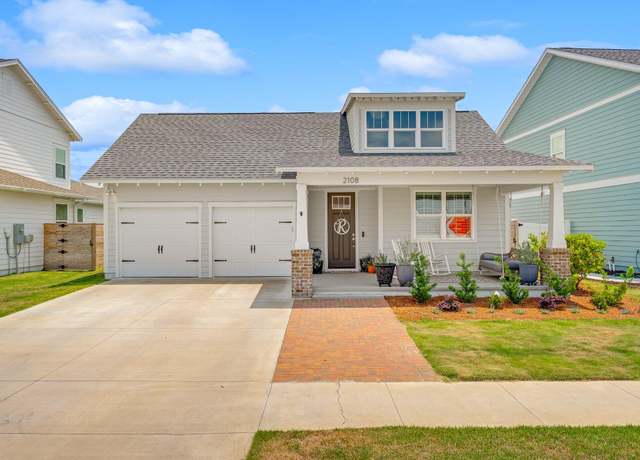 Property at 2108 Royal Tern St, Panama City, FL 32405, 3 beds, 2 baths