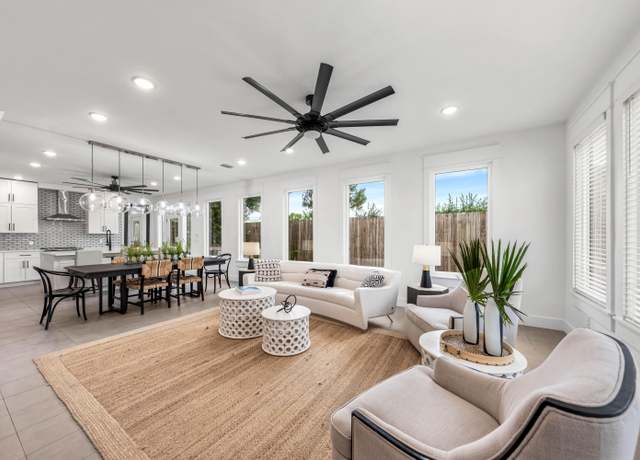 Property at 318 El Prado Pl, Panama City Beach, FL 32413, 4 beds, 3 baths