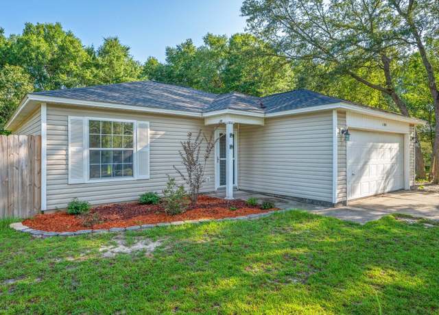 Property at 104 Cabana Way, Crestview, FL 32536, 3 beds, 2 baths