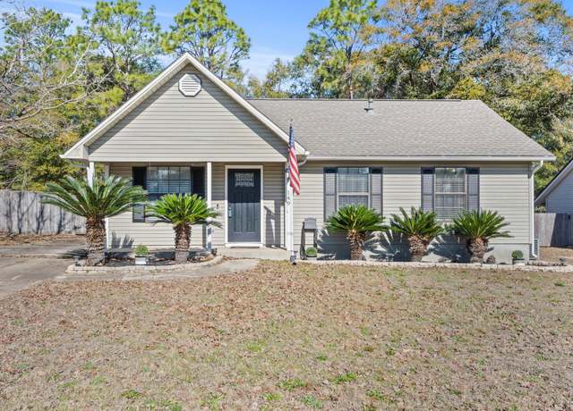 Property at 149 Oak Terrace Dr, Crestview, FL 32539, 3 beds, 2 baths