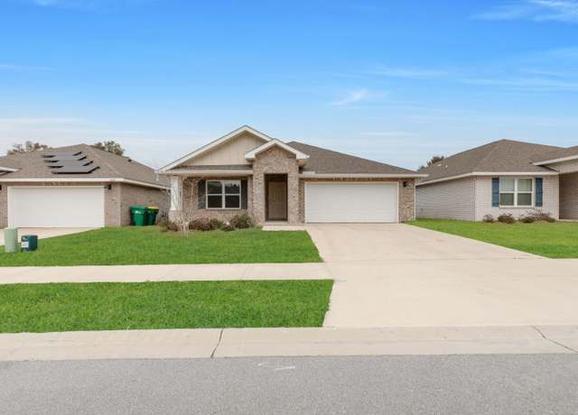 Property at 4628 Honor Guard Way, Crestview, FL 32539, 4 beds, 2 baths